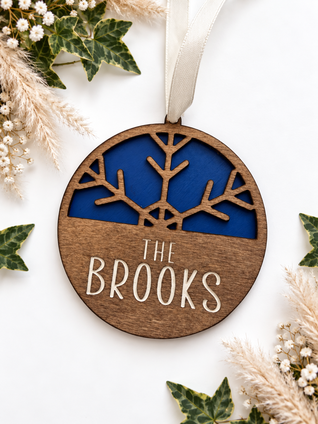 Personalised Wooden Snowflake Christmas Bauble | Hand Painted Laser Engraved Christmas Tree Decoration | Family Name Keepsake