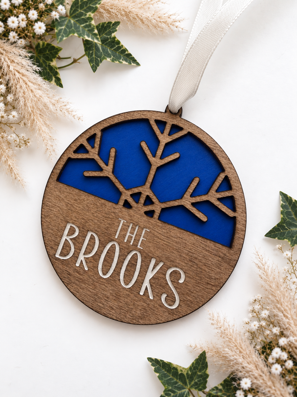 Personalised Wooden Snowflake Christmas Bauble | Hand Painted Laser Engraved Christmas Tree Decoration | Family Name Keepsake